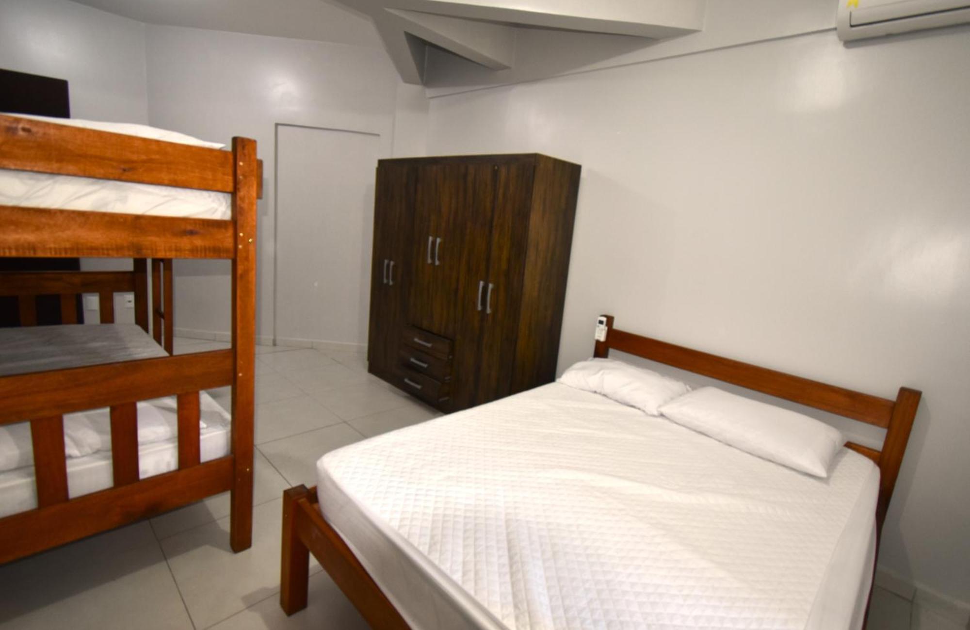 Residencial Melfi III - Apartamento Terreo บอมบินญัส ภายนอก รูปภาพ